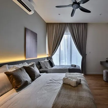 Rent this studio house on 1018 in Jalan Sultan Ismail, Chow Kit,Bukit Bintang