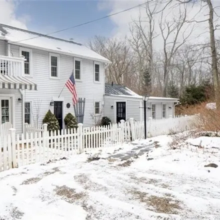 Rent this 3 bed house on 39 Reservoir Road in Salisbury, CT 06039