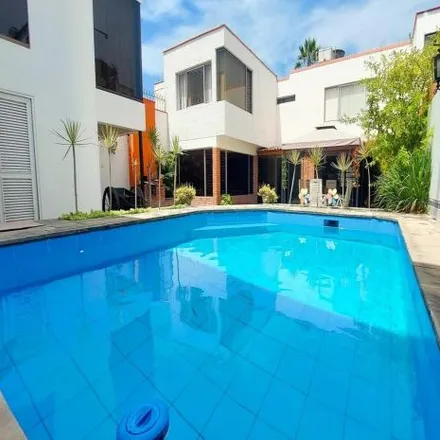 Buy this studio house on Calle Las Fresas 576 in Miraflores, Lima Metropolitan Area 15048