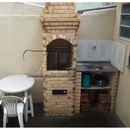 Buy this 4 bed house on Coral padaria e restaurante in Rua Jorge Lóssio 741, Centro