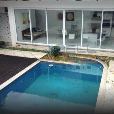 Buy this 3 bed house on Gema in Rua das Caneleiras, Jardim