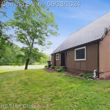 Image 6 - 1213 Pine Ridge Rd, Milford, Michigan, 48380 - House for sale
