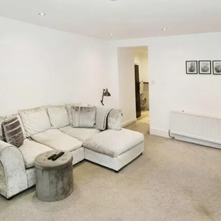 Image 4 - Westwood Lodge Care Home, 7 Bentinck Road, Newcastle upon Tyne, NE4 6UR, United Kingdom - Apartment for sale