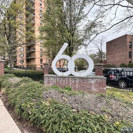 Buy this 2 bed condo on 24 Parkway Drive in East Orange, NJ 07017