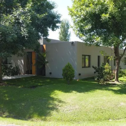 Buy this 3 bed house on unnamed road in Santa Ana, Francisco Álvarez