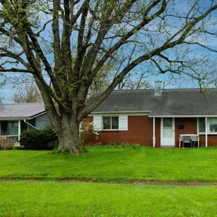 Buy this 3 bed house on 2004 Rosewood Drive in Ontario, OH 44906