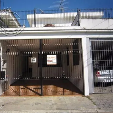 Buy this 2 bed house on Rua Grauçá in Vila Sônia, São Paulo - SP