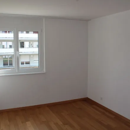 Rent this 4 bed apartment on Rue des Tourterelles in 2800 Delémont, Switzerland