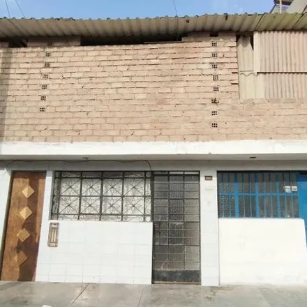 Buy this 5 bed house on Jirón Alfonso Ugarte in Villa María del Triunfo, Lima Metropolitan Area 15822