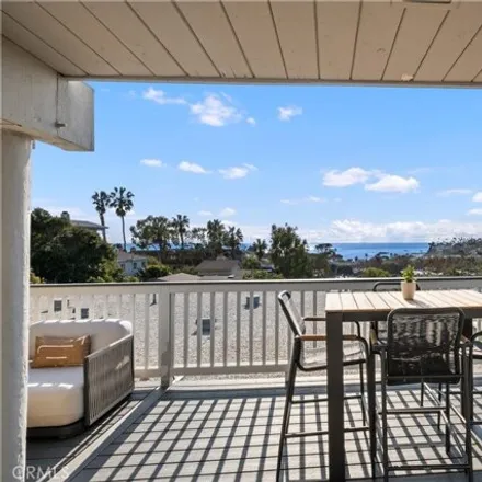 Image 2 - 404 Loma Terrace, Laguna Beach, CA 92651, USA - Apartment for rent
