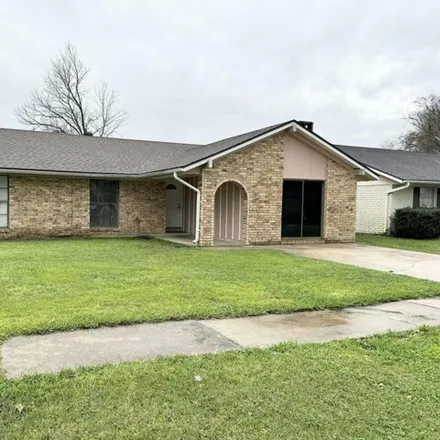 Buy this 3 bed house on 887 Plaza Village Drive in Lafayette, LA 70506