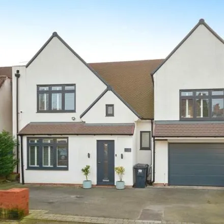Buy this 6 bed house on Selwyn Road in Chad Valley, B16 0SP