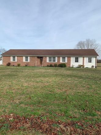 Rent this 3 bed house on 24369 Adams Grove Rd in Emporia, VA