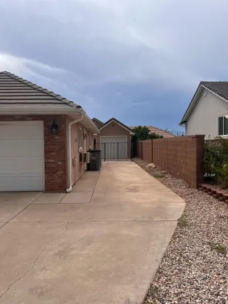 Image 6 - 99 Reflection Way, St. George, UT 84770, USA - House for sale