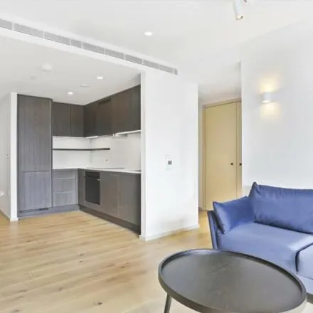 Image 3 - York Way, London, N1C 4AJ, United Kingdom - Apartment for rent
