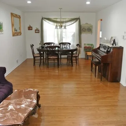 Image 2 - 21 Glenview Terrace, Cresskill, Bergen County, NJ 07626, USA - House for rent