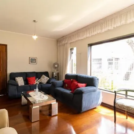 Buy this 5 bed house on Rua Antônio Cantarella in Vila Santo Estéfano, São Paulo - SP