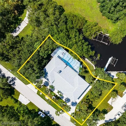 Image 4 - 90 Skyline Drive, Moody River Estates, North Fort Myers, FL 33903, USA - House for sale