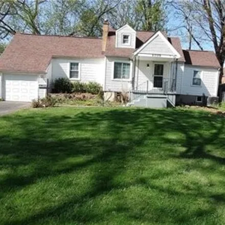 Rent this 3 bed house on 1709 Willamet Road in Oakdale, Kettering