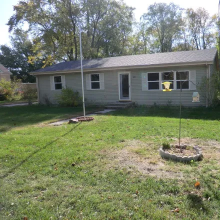 Image 1 - 205 West Green Street, San Pierre, Starke County, IN 46374, USA - House for sale