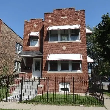 Image 1 - 7231-7233 South Cornell Avenue, Chicago, IL 60649, USA - Duplex for sale