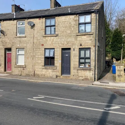 Rent this 2 bed townhouse on Haslingden Road in Rawtenstall, BB4 6SE