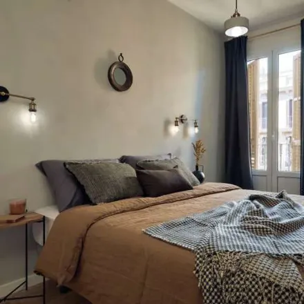 Image 3 - Carrer de Rocafort, 121, 08015 Barcelona, Spain - Apartment for rent