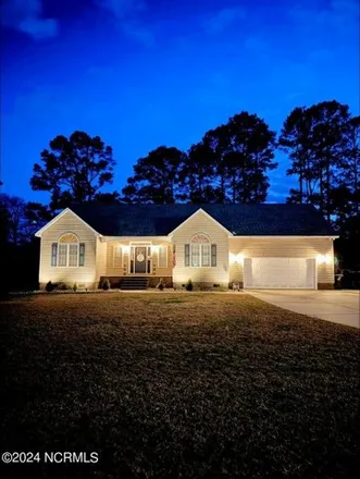 Buy this 3 bed house on 499 Amanda Court in Craven County, NC 28562