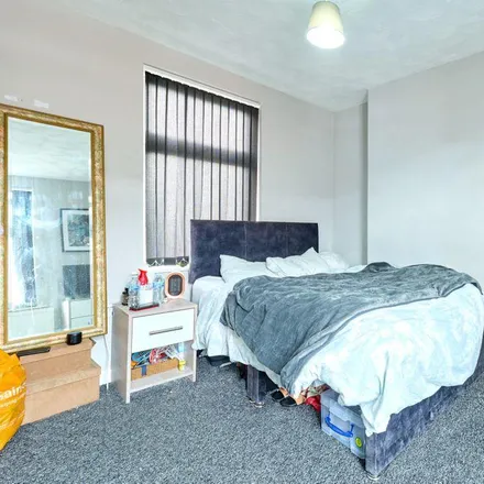 Rent this 1 bed room on Fielding Street in Stoke, ST4 4RX