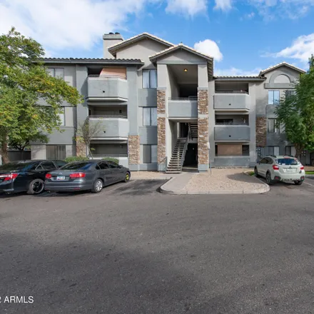 Rent this 2 bed apartment on 2025 East Campbell Avenue in Phoenix, AZ 85016