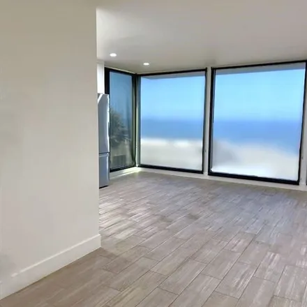 Image 4 - 122 Avenue F, Clifton, Redondo Beach, CA 90277, USA - Apartment for rent