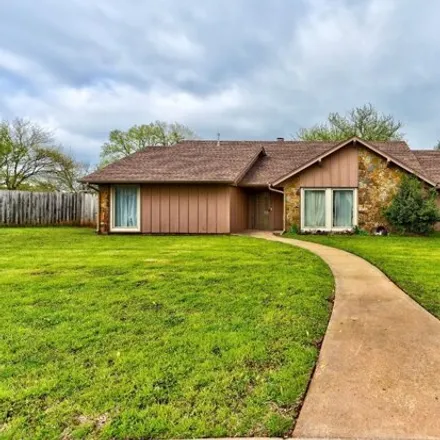 Buy this 3 bed house on 1898 North 9th Avenue in Purcell, OK 73080