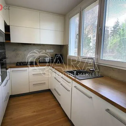 Image 4 - Rumunská 1448/12, 250 88 Čelákovice, Czechia - Apartment for rent