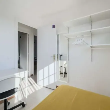 Image 4 - Mercat Municipal de Collblanc, Carrer d'Occident, 1, 08903 l'Hospitalet de Llobregat, Spain - Apartment for rent