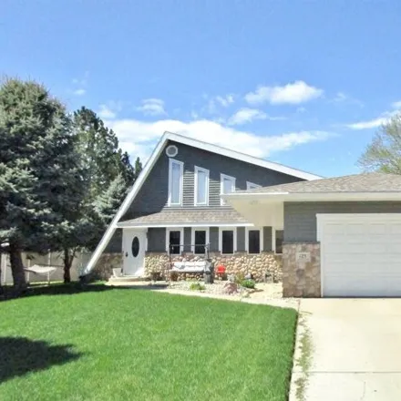 Buy this 3 bed house on 101 Oakmont Drive in South Sioux City, NE 68776