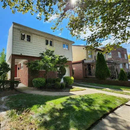 Buy this 4 bed house on 279 Whitman Drive in New York, NY 11234