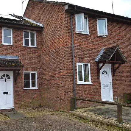 Rent this 2 bed townhouse on Birch Close in North Walsham, NR28 0UD