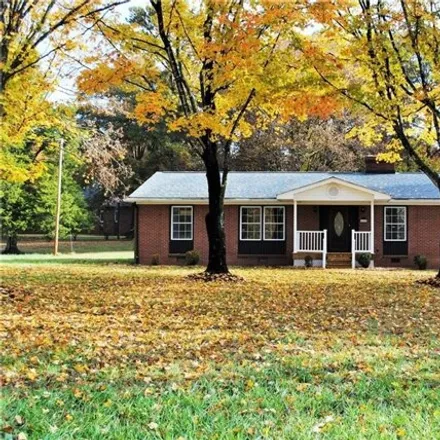 Image 3 - 4409 Franklin Comm Center Road, Franklin, Rowan County, NC 28144, USA - House for sale