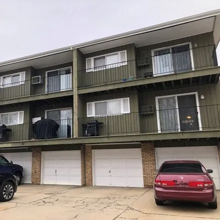 Rent this 2 bed apartment on 85 North Lyle Avenue in Elgin, IL 60123