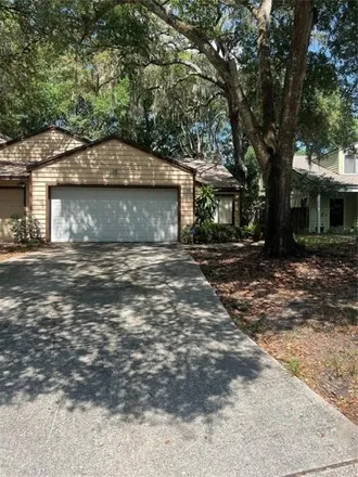 Rent this 3 bed house on 1119 Indian Bluff Dr in Apopka, Florida