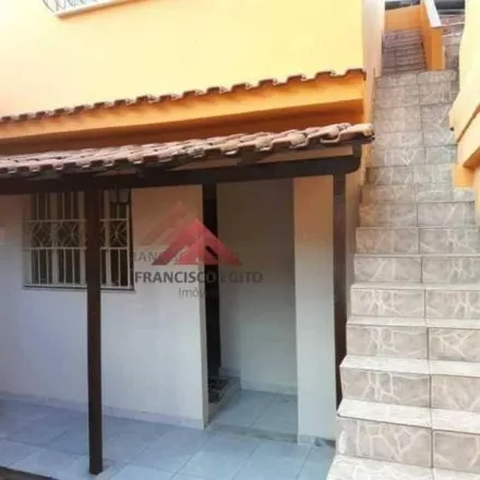 Buy this 2 bed house on Rua Delfina Campos in Mutuá, São Gonçalo - RJ