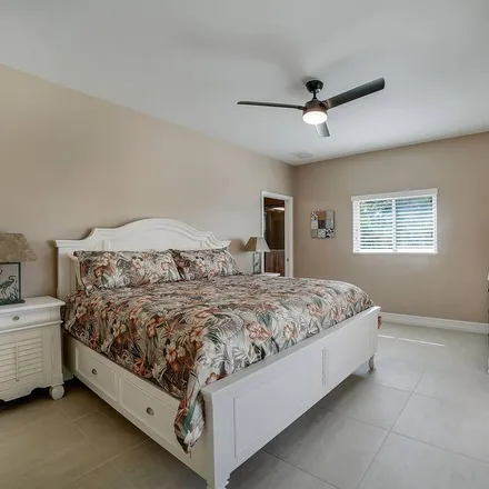 Rent this 6 bed house on Fort Myers Beach in FL, 33931