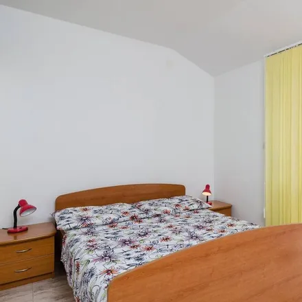 Rent this 2 bed apartment on 20250 Orebić