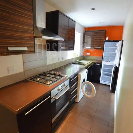 Rent this 4 bed apartment on Connaught Street in Leicester, LE2 1FJ