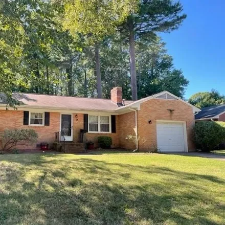 Buy this 3 bed house on 7 Huguenot Road in Newport News, VA 23606