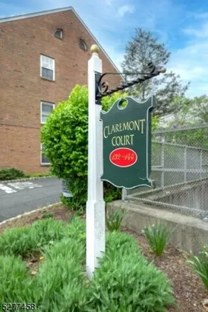Image 2 - 138 Claremont Road, Bernardsville, NJ 07924, USA - Condo for rent