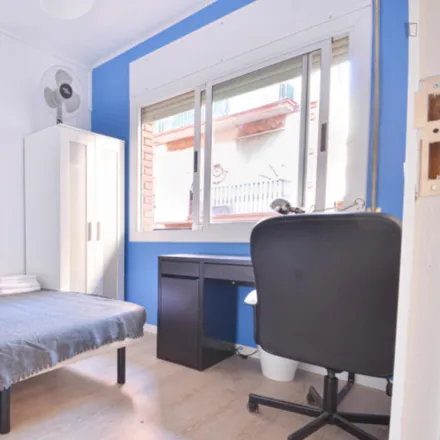 Rent this 5 bed room on Carrer del Roser in 08001 Barcelona, Spain