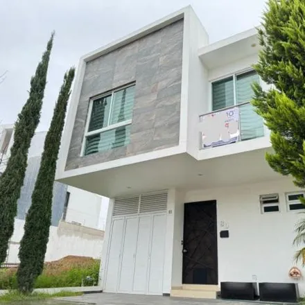 Buy this 3 bed house on Calle a las Cumbres in Lomas de Guadalupe, 45120 Zapopan