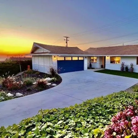 Buy this 3 bed house on 6939 Beechfield Drive in Rancho Palos Verdes, CA 90275