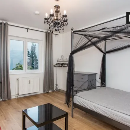 Rent this 3 bed room on Koloniestraße 122 in 13359 Berlin, Germany